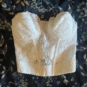 Maidenform White Lace Bustier